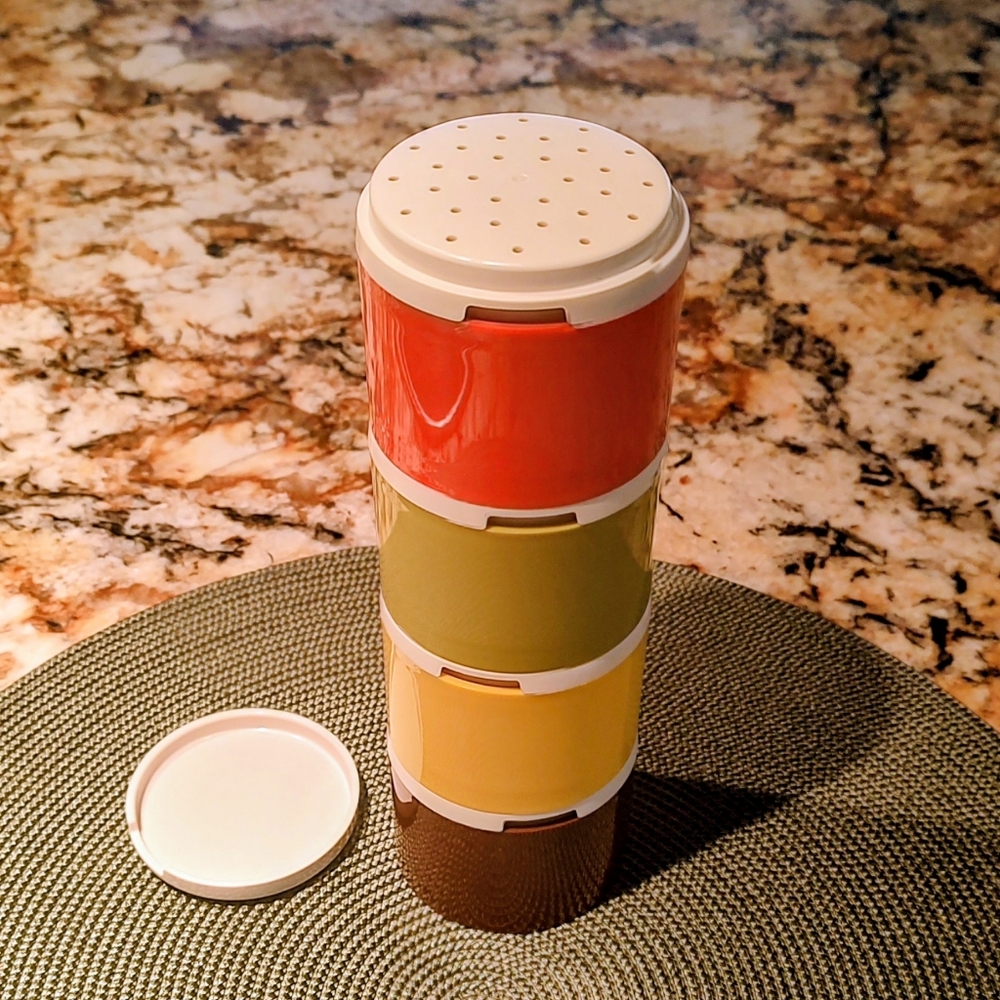 Tupperware Stacking Spice Shakers in Orange, , Olive Green, Yellow, Brown Retro - Picture 5 of 11
